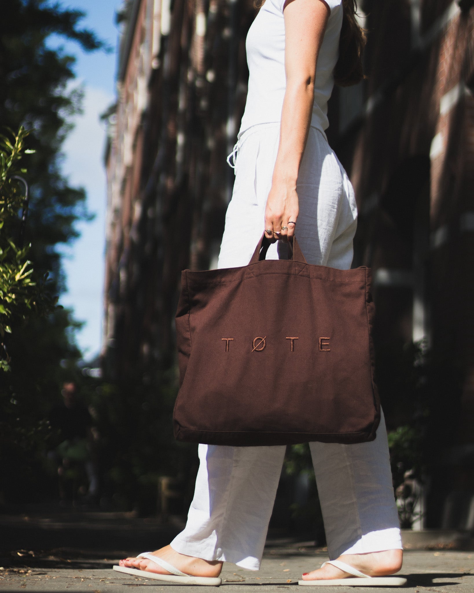 Brown TØTE Bag | Stitched