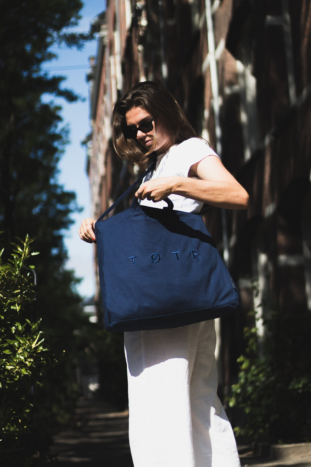 Navy Blue TØTE Bag | Stitched