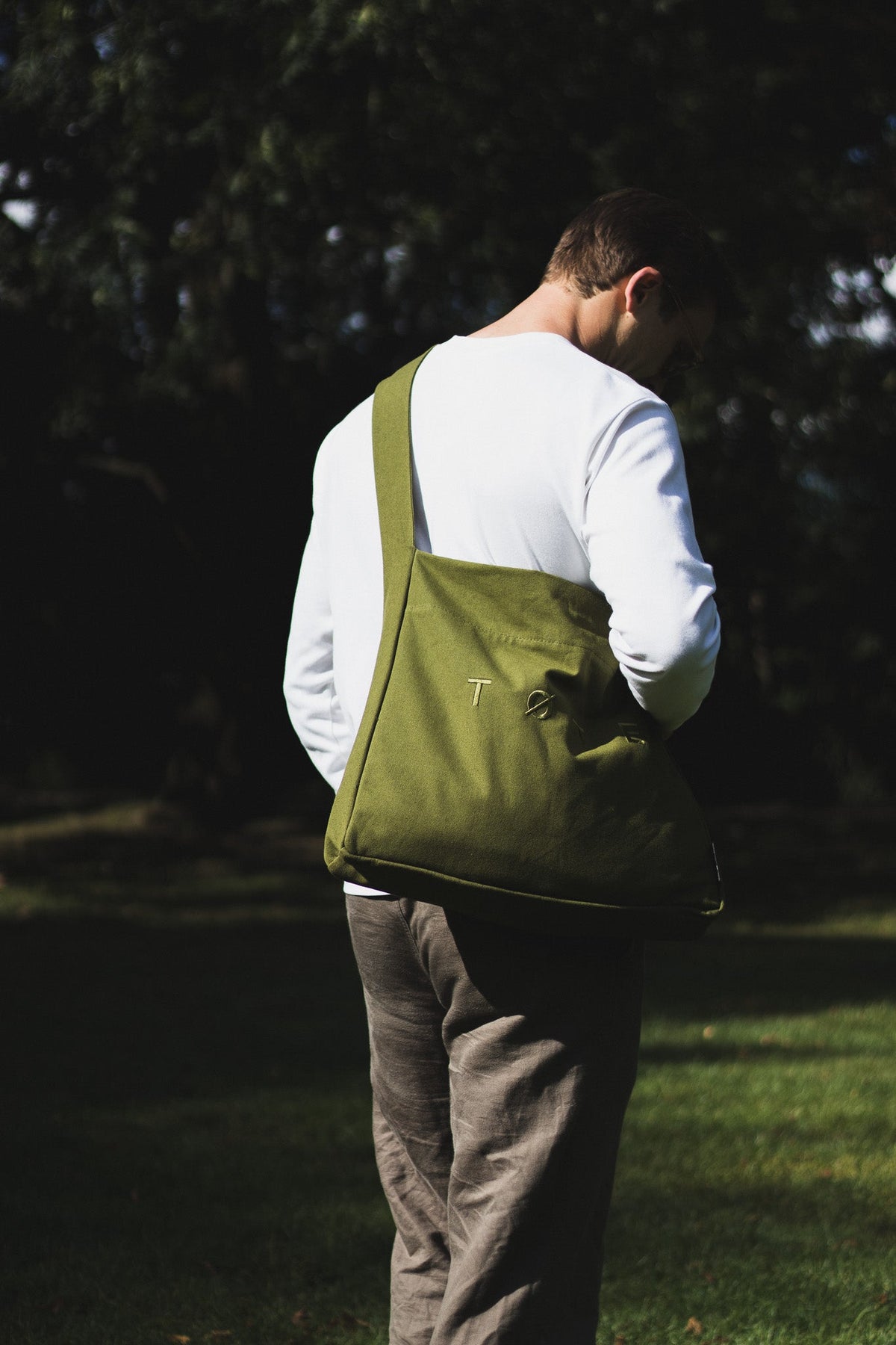 Wide-Strap TØTE Bag | Khaki Green