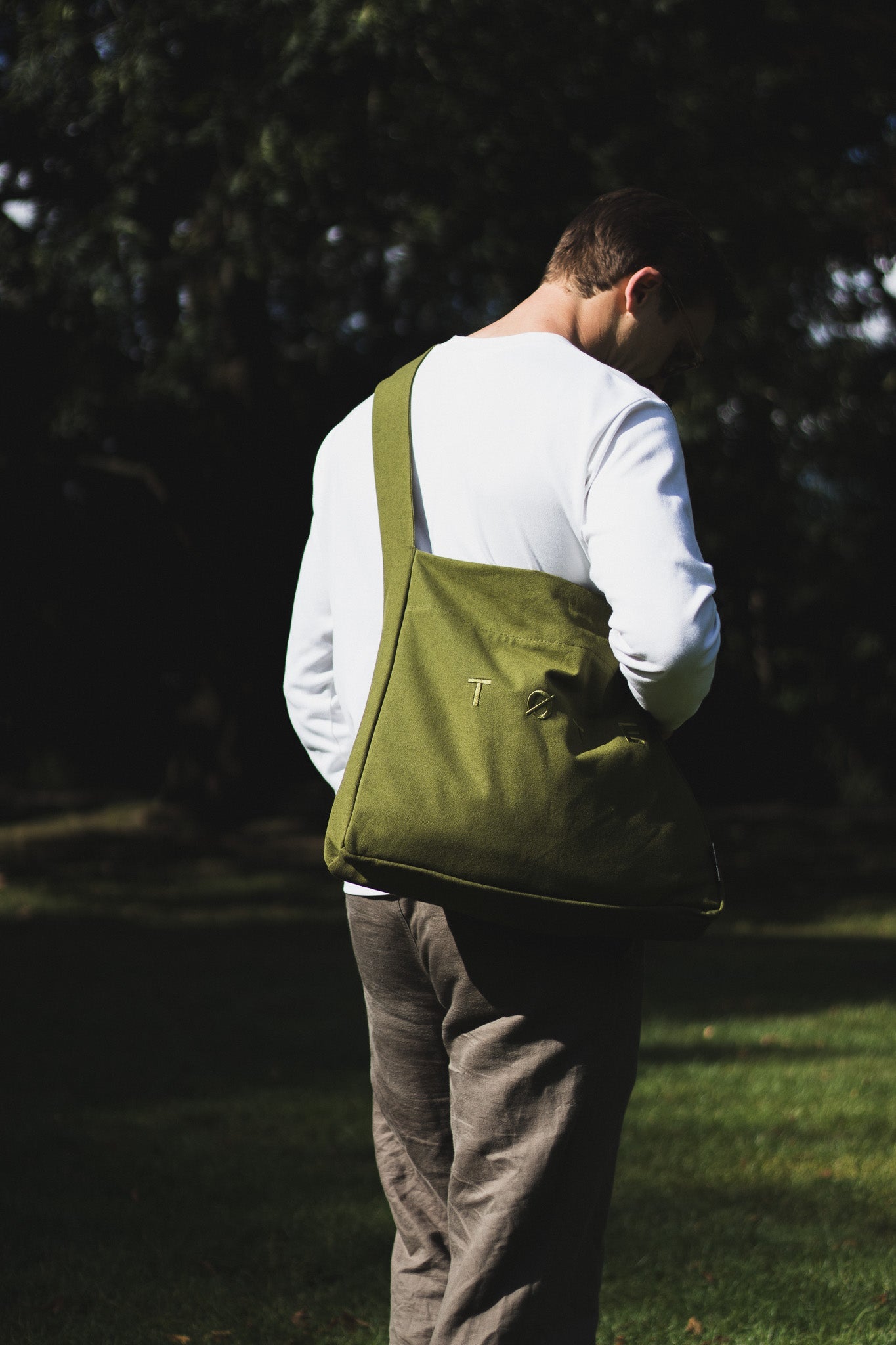 Wide-Strap TØTE Bag | Khaki Green