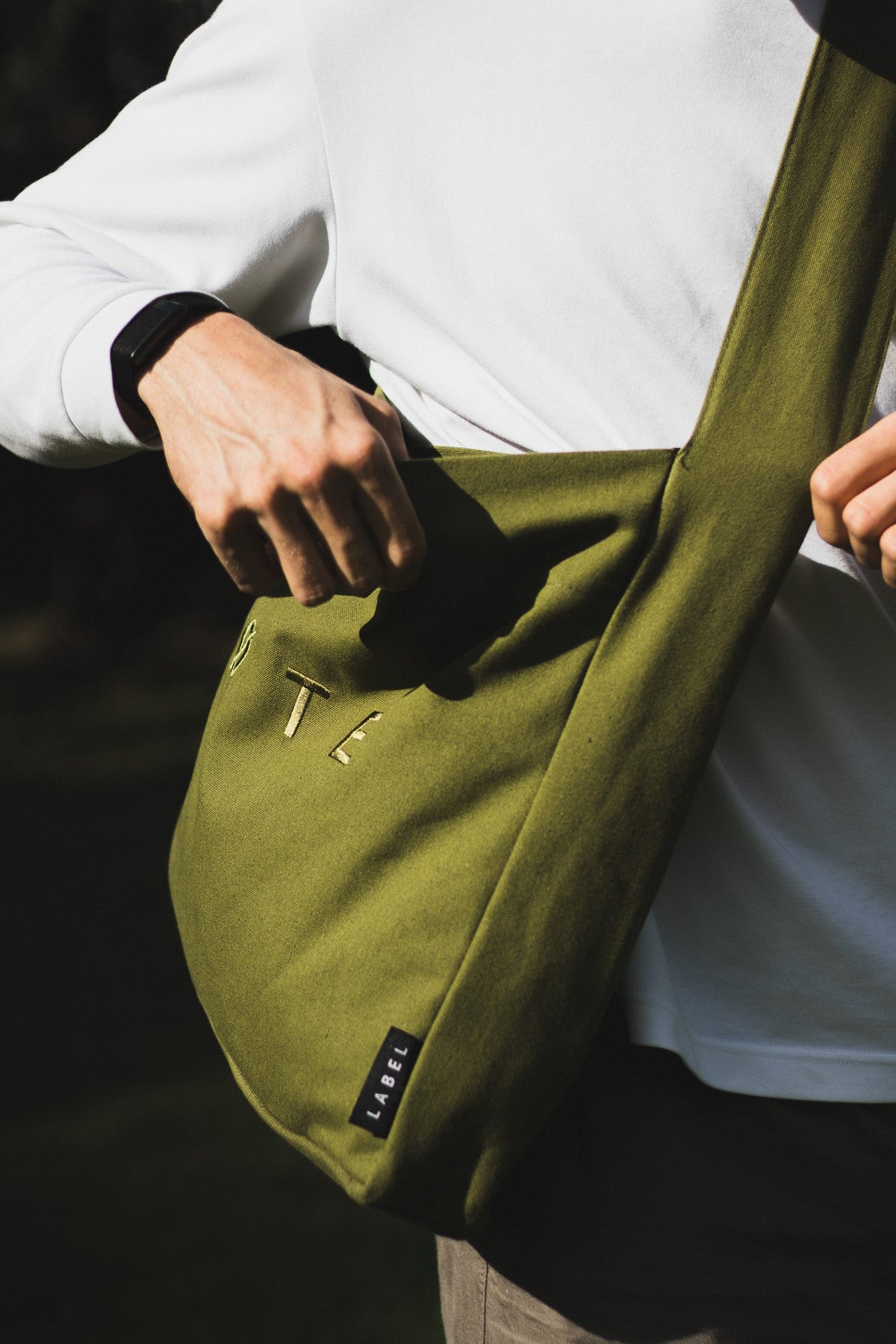 Wide-Strap TØTE Bag | Khaki Green