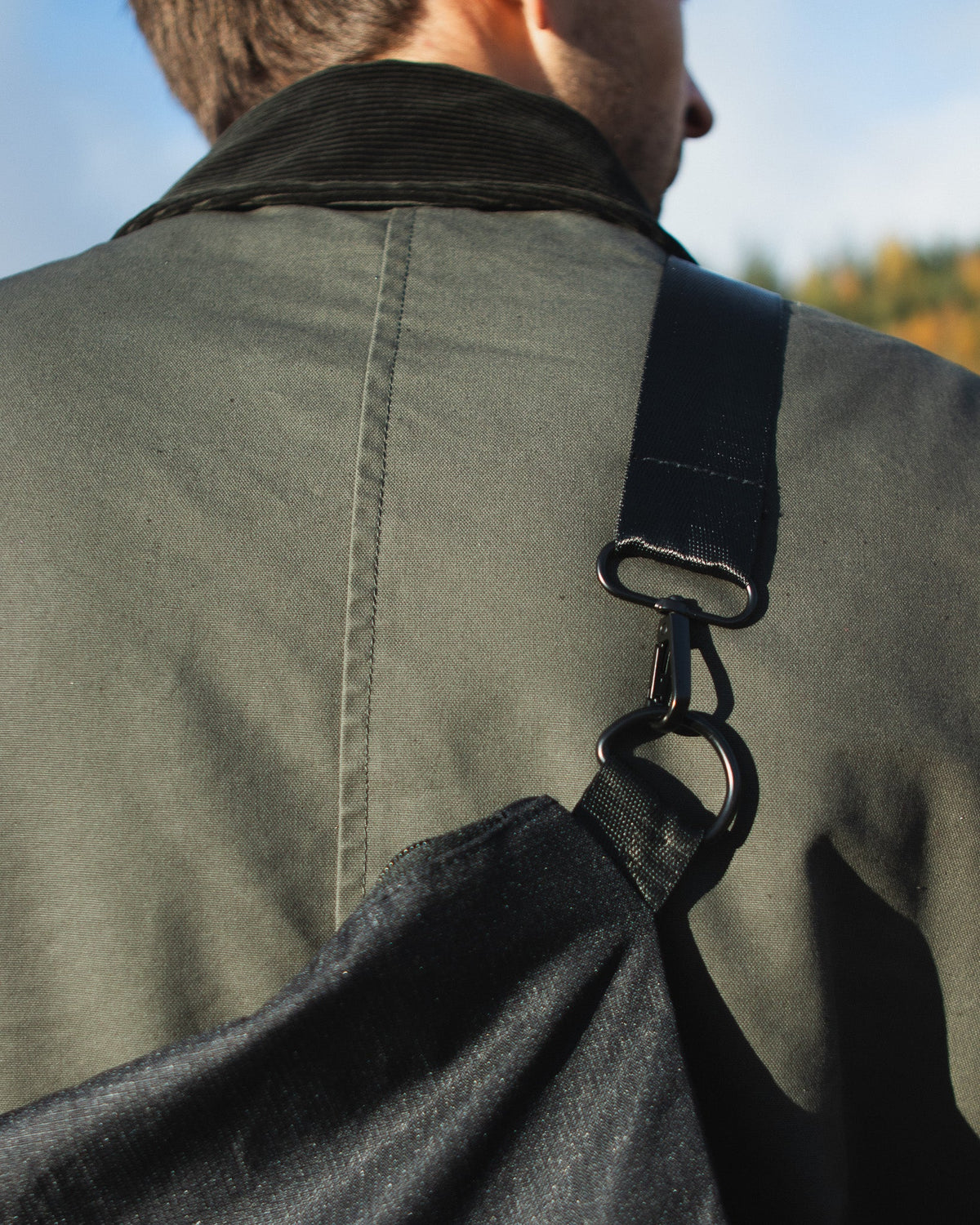 FIN Carry | Black