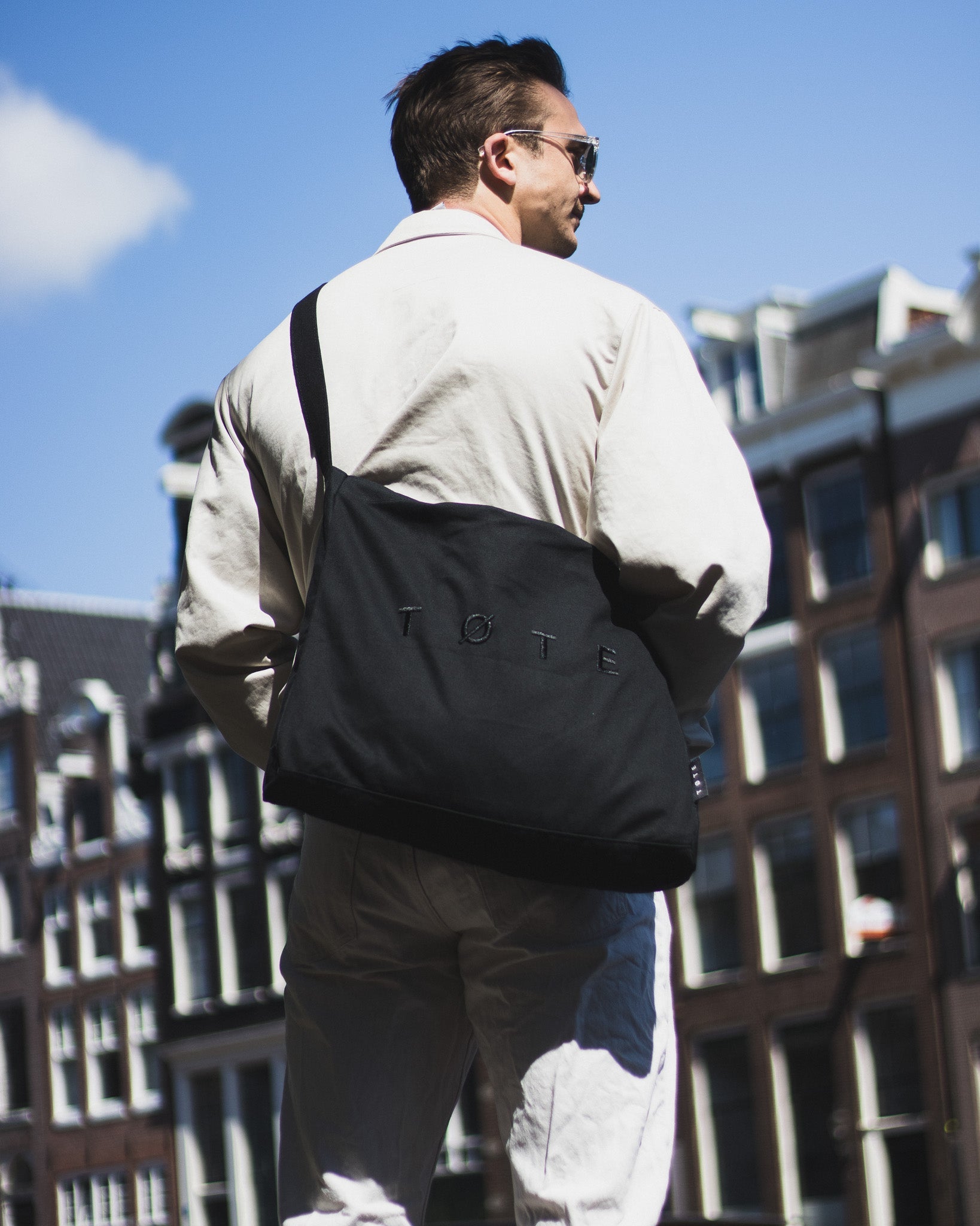 Black TØTE Bag | Stitched