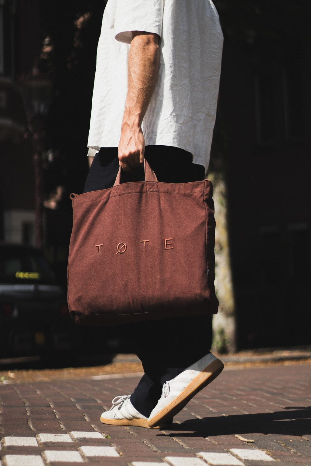 Brown TØTE Bag | Stitched