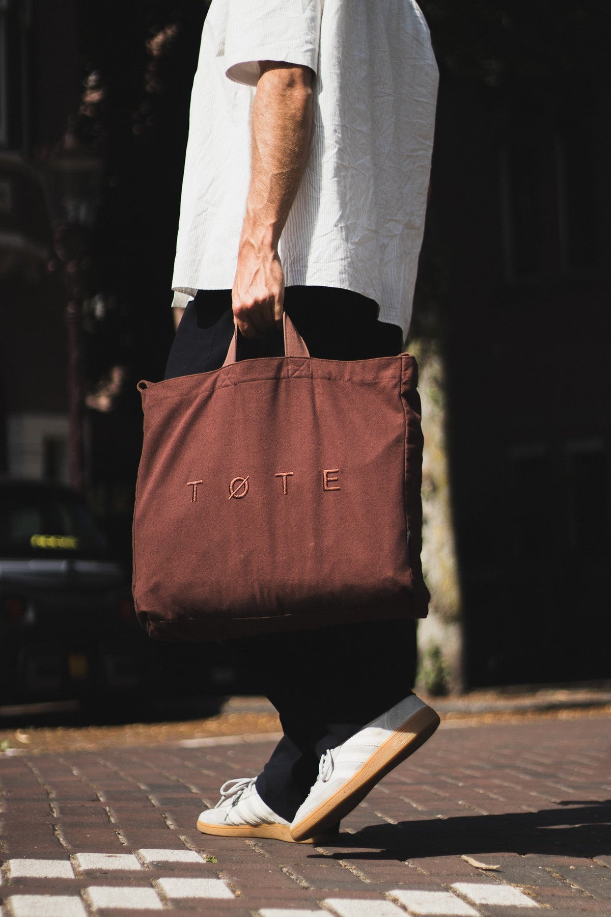 Brown TØTE Bag | Stitched