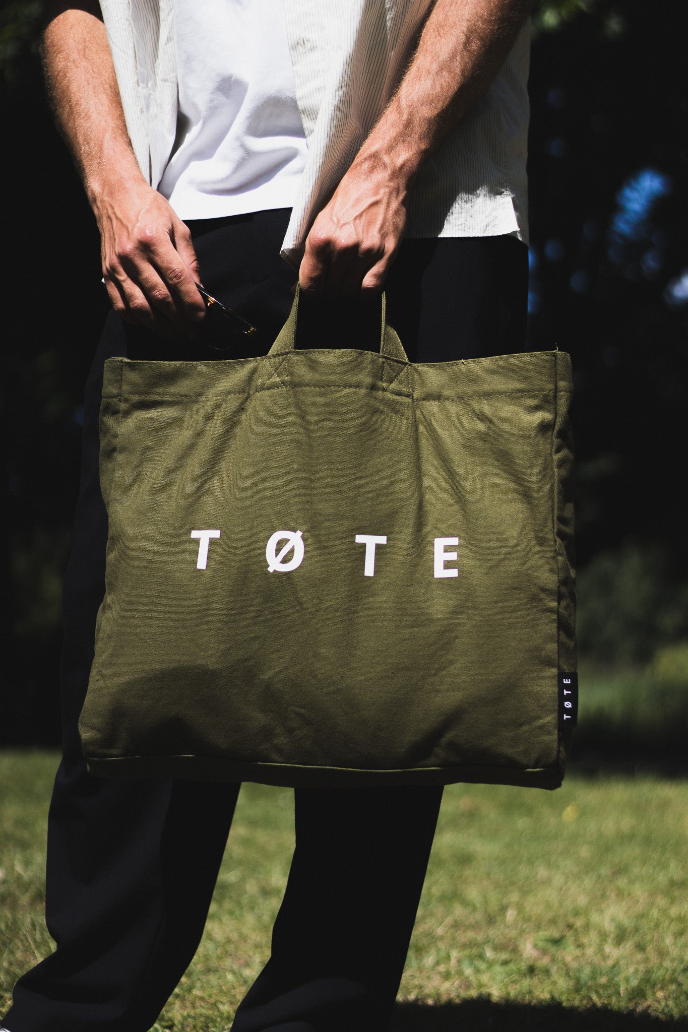 Khaki Green TØTE Bag