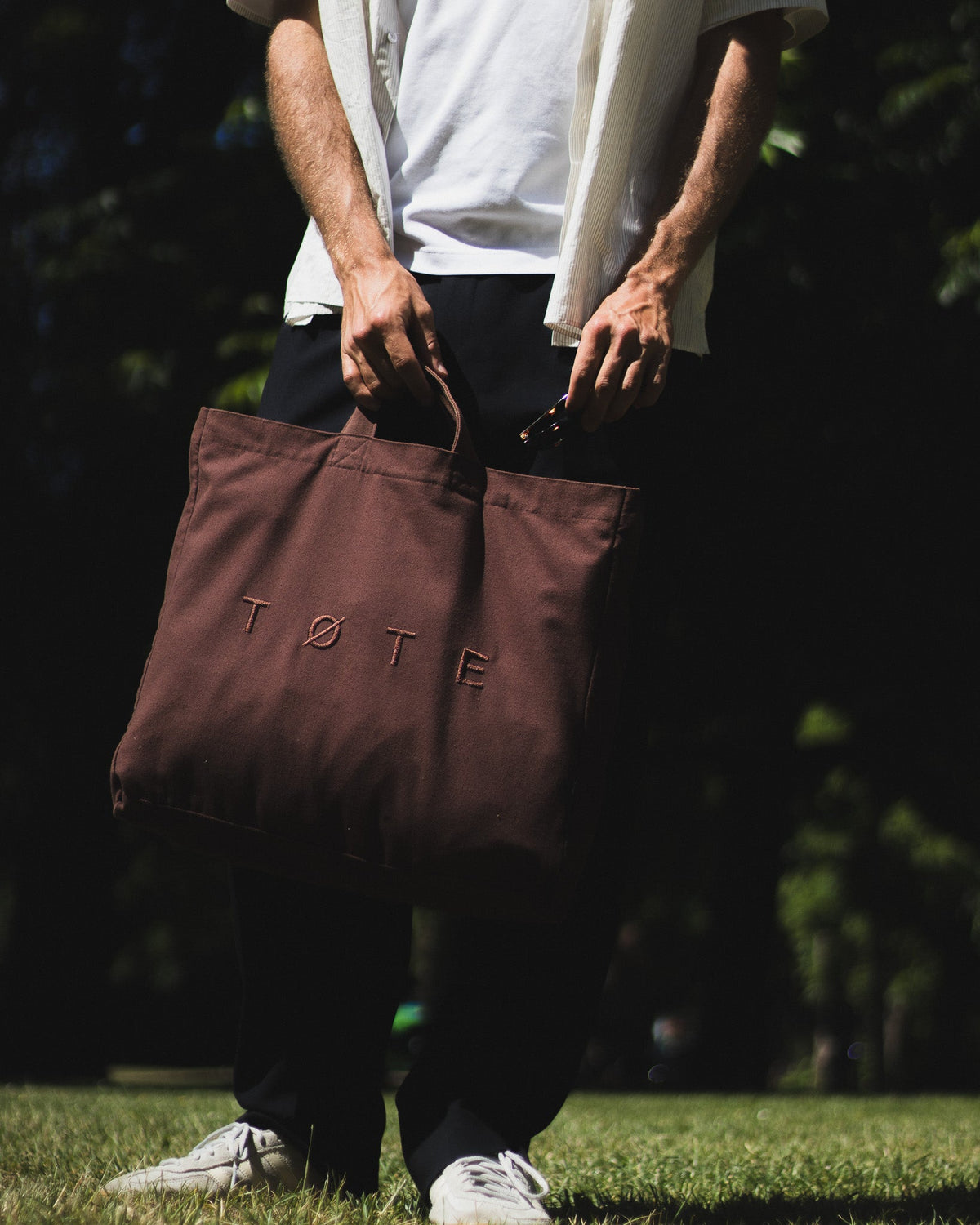 Brown TØTE Bag | Stitched